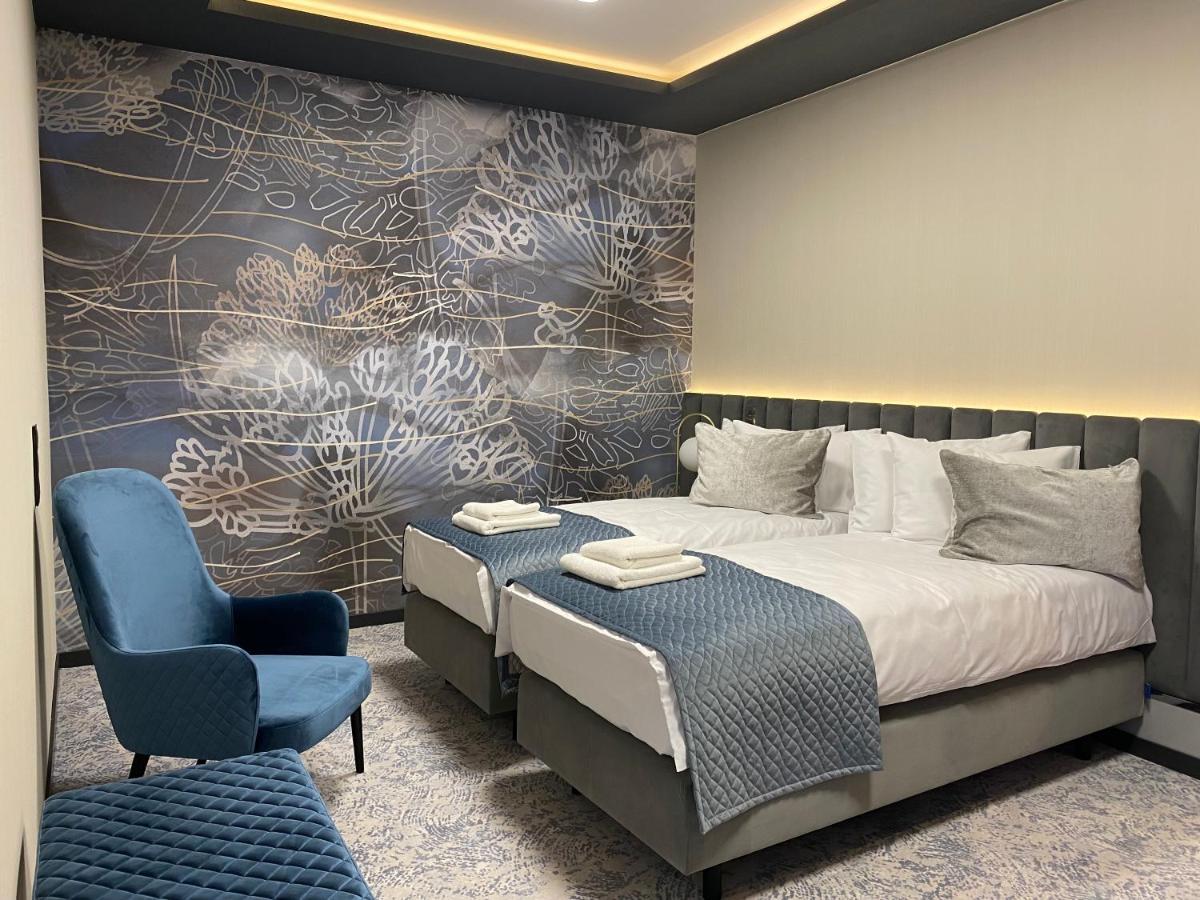 Tisia Hotel & Spa Tiszaujvaros Luaran gambar