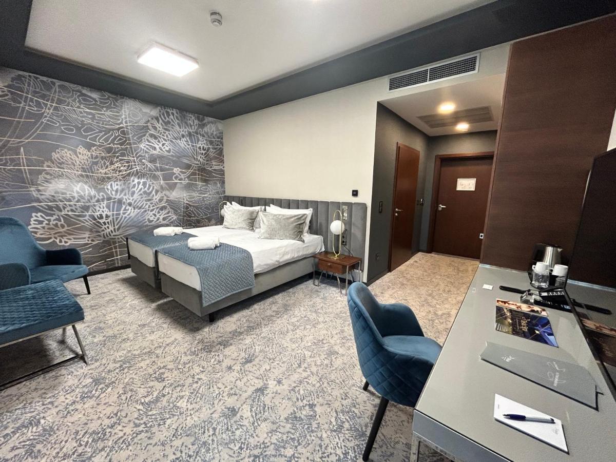 Tisia Hotel & Spa Tiszaujvaros Luaran gambar