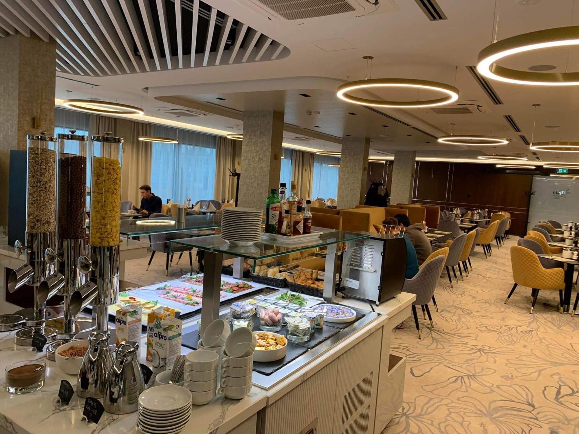 Tisia Hotel & Spa Tiszaujvaros Luaran gambar